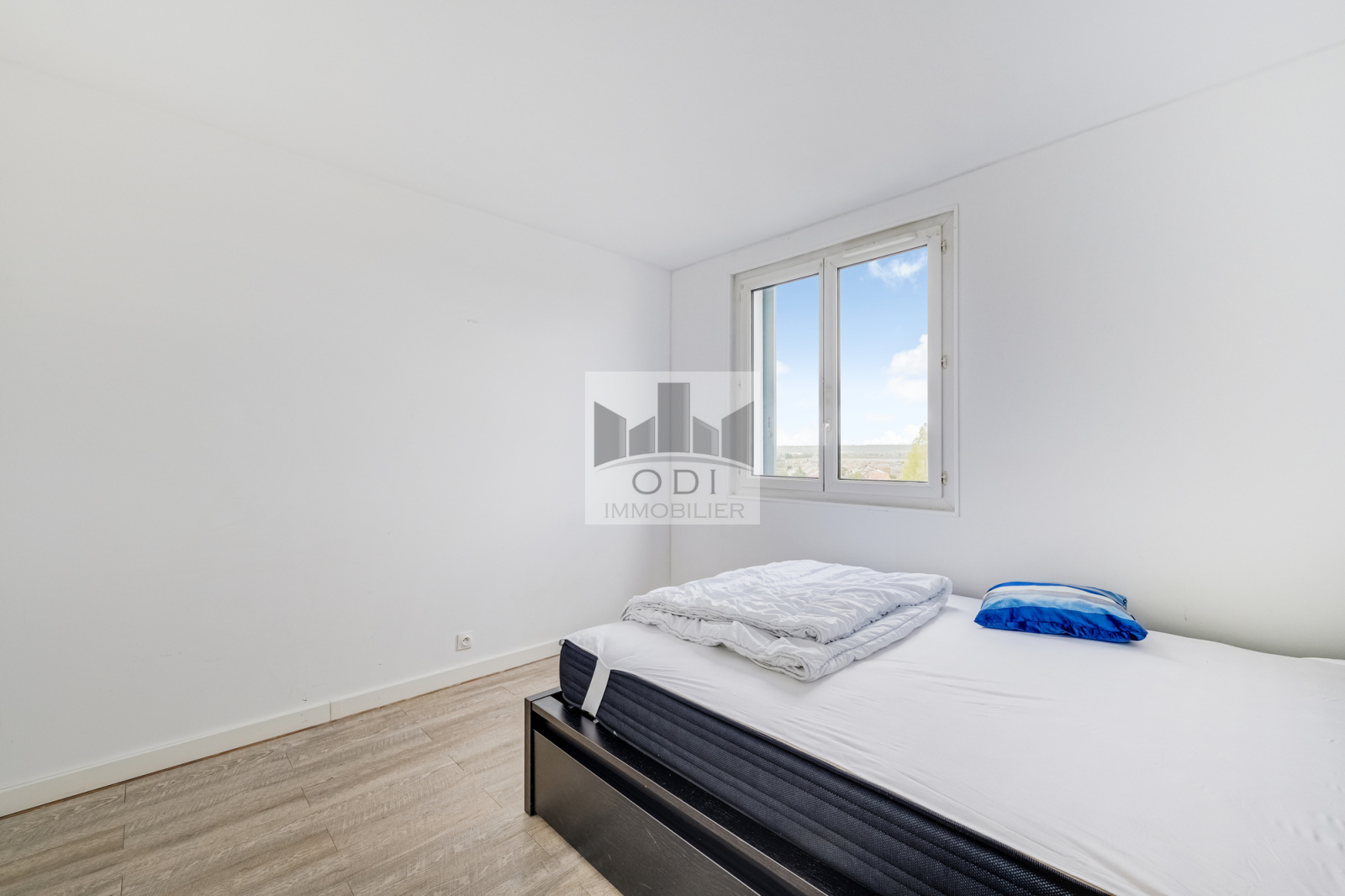 Image_, Appartement, Clayes-sous-Bois, ref :L320002774