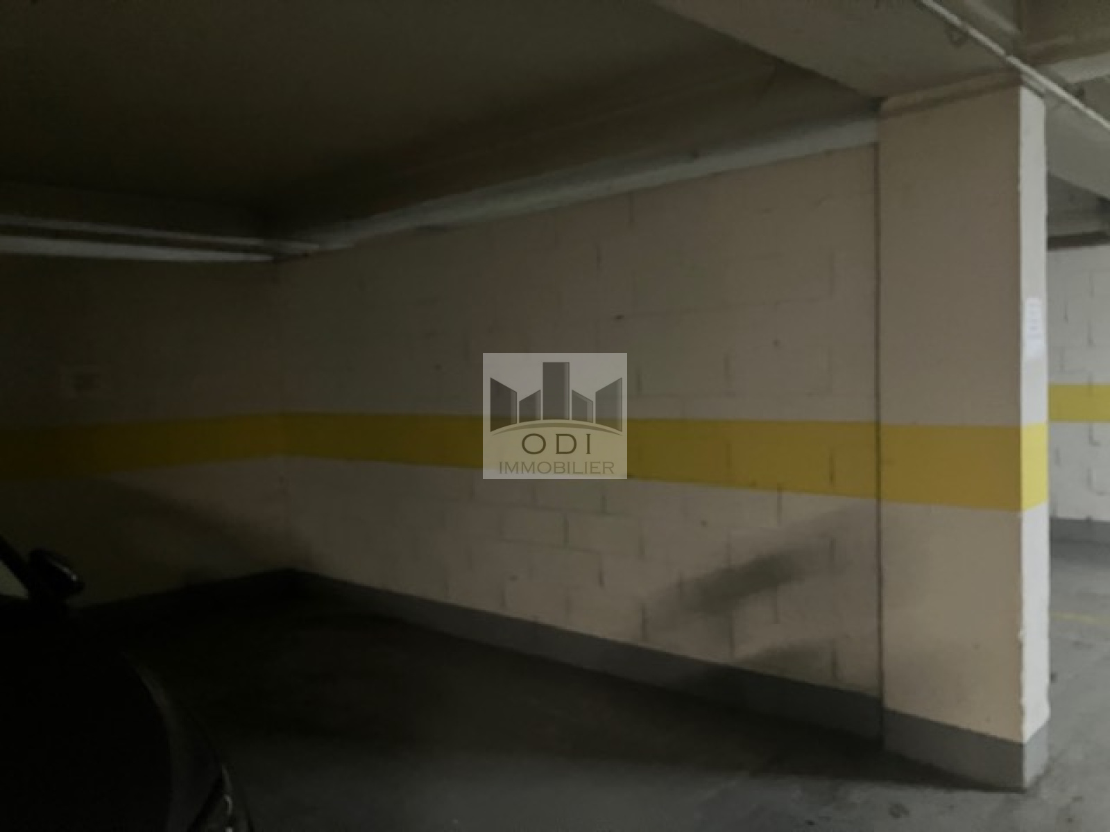 Image_, Parking, Paris, ref :L10002749