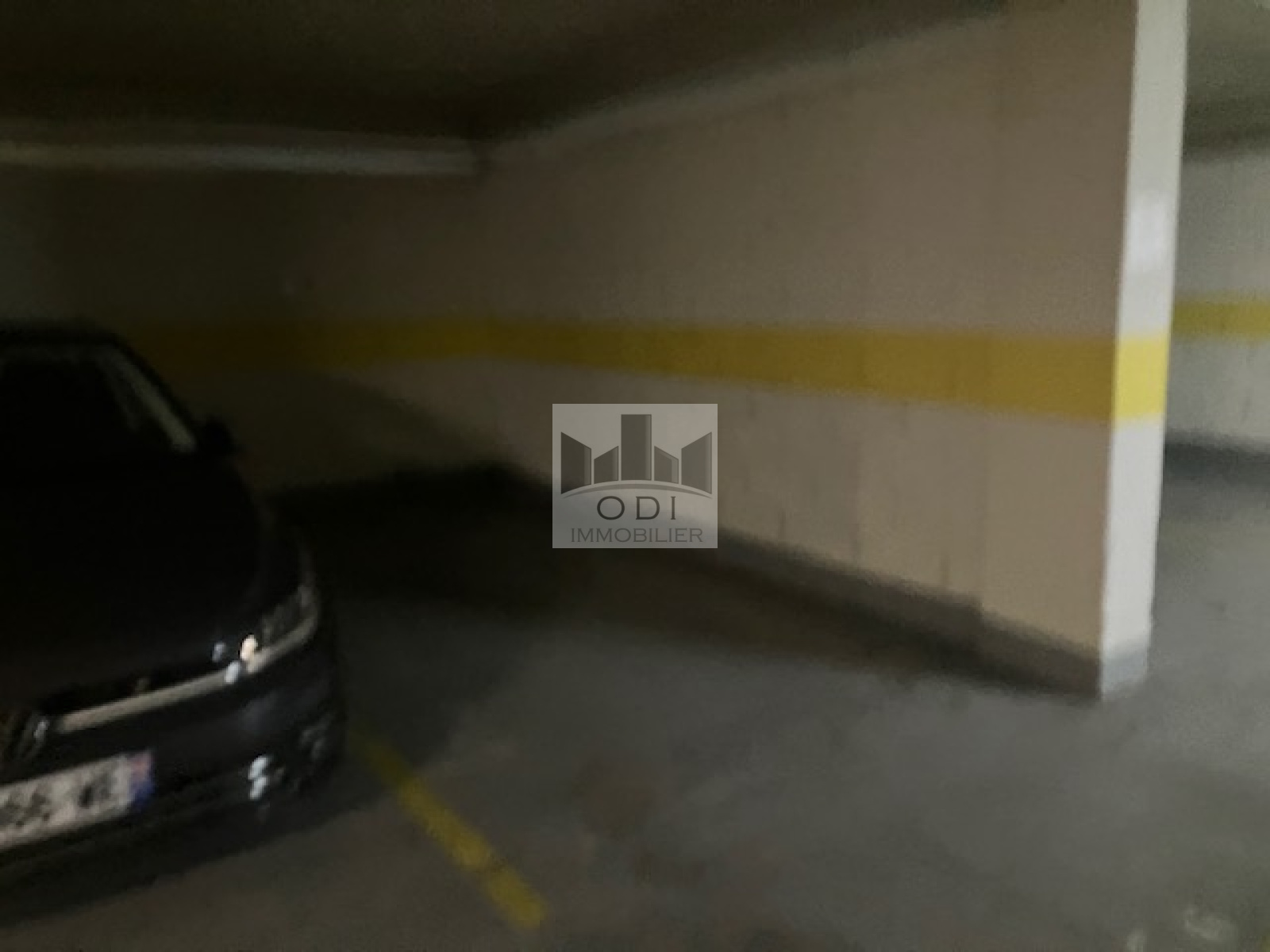Image_, Parking, Paris, ref :L10002749