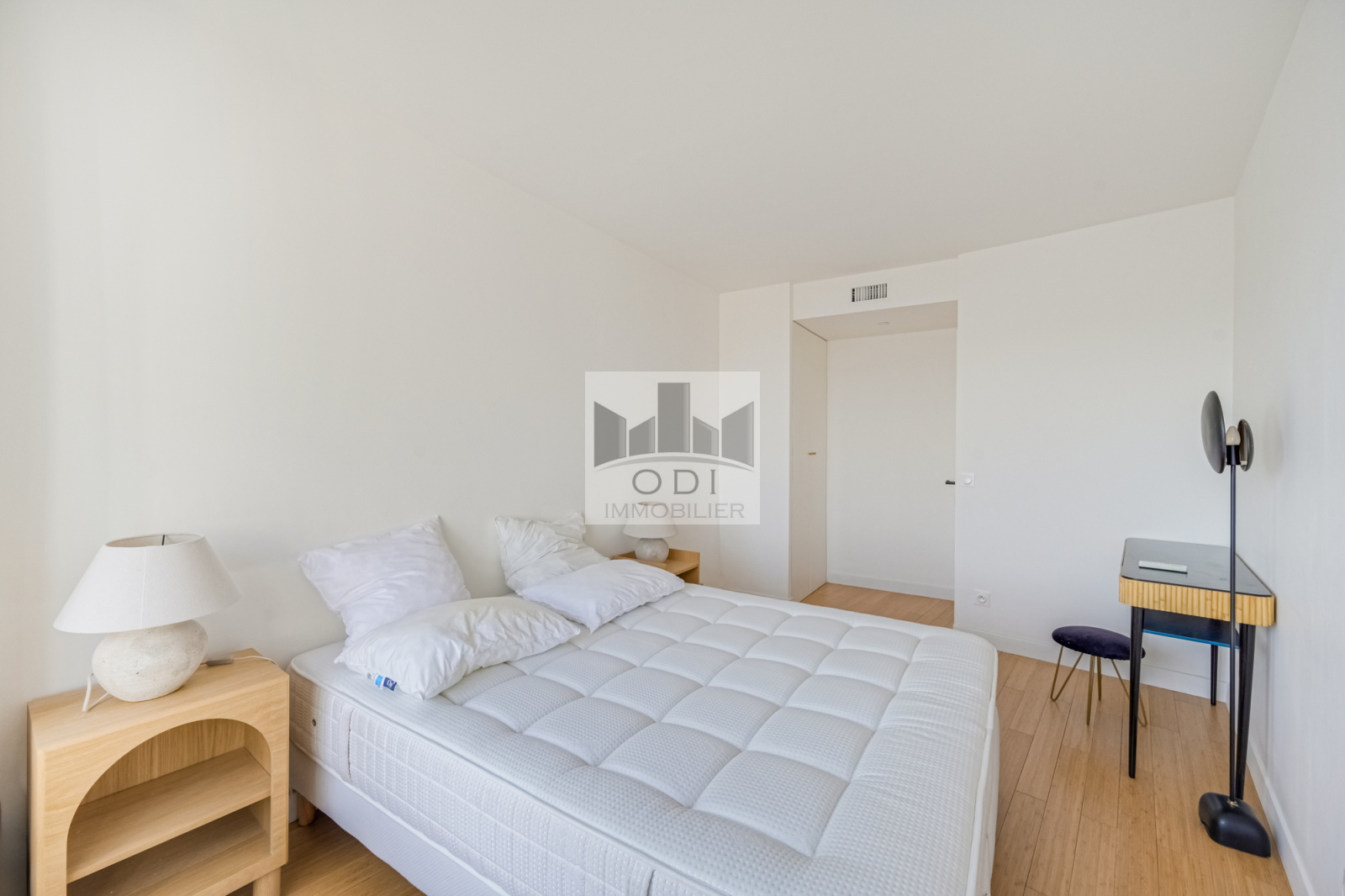 Image_, Appartement, Paris, ref :V320002751