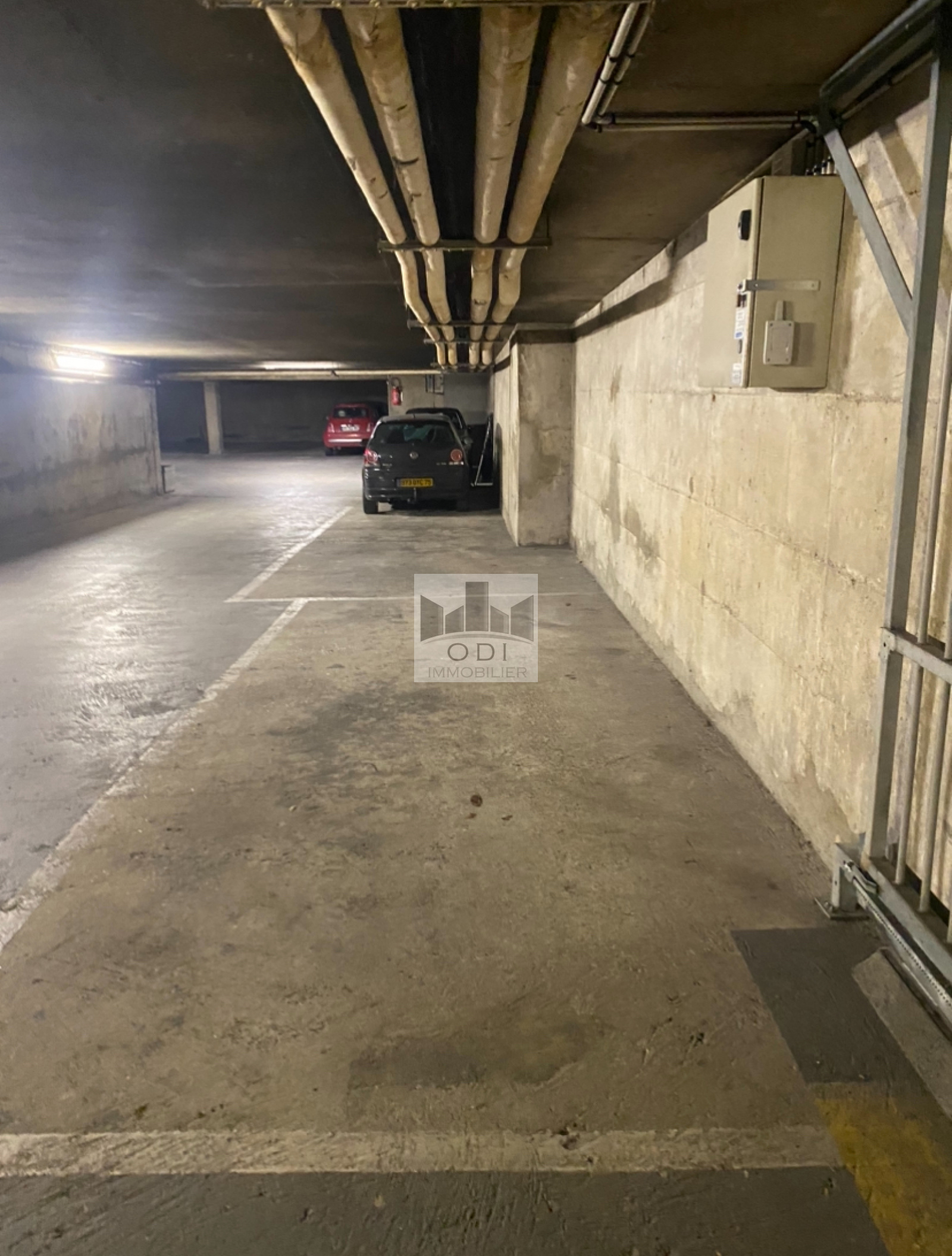 Image_, Parking, Paris, ref :L210002084