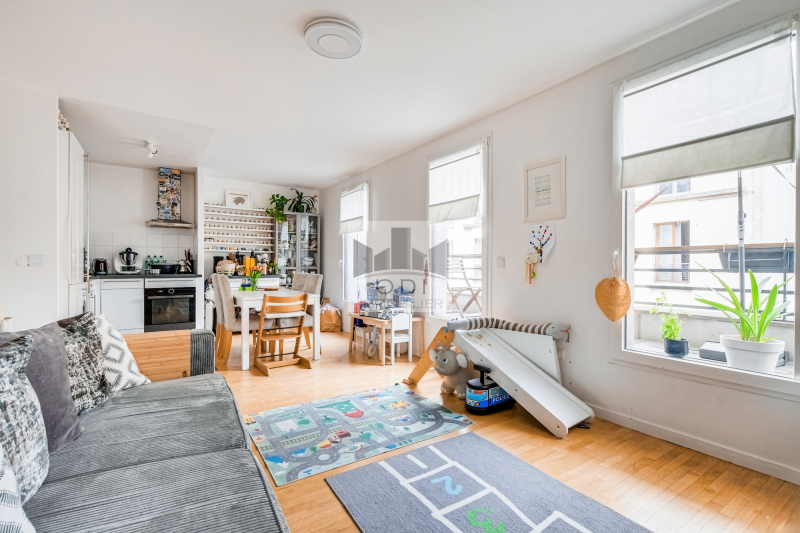 Image_, Duplex, Paris, ref :V320002773