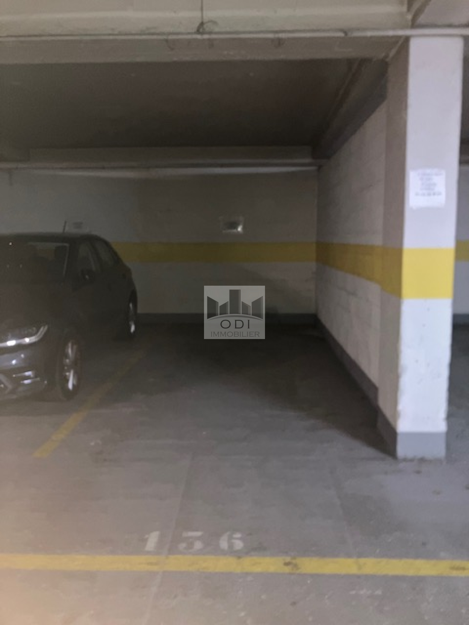 Image_, Parking, Paris, ref :L320002753
